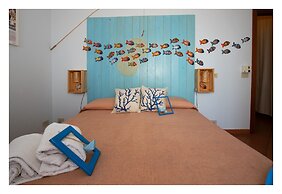 Palermo Mare Holidays