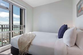 Hotel Auckland Harbour Suites, Auckland, New Zealand - Lowest Rate ...