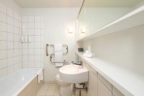Auckland Harbour Suites