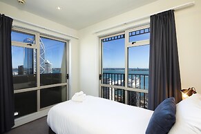 Auckland Harbour Suites