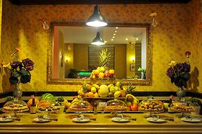 Phoenicia Grand Hotel