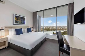 Oaks Brisbane on Margaret Suites