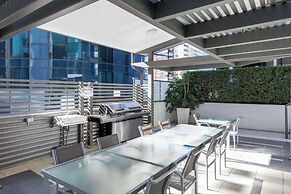 Oaks Brisbane on Margaret Suites