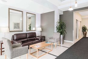 Oaks Brisbane on Margaret Suites