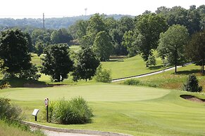 Branson Condo Resorts by Andy Williams Theatre