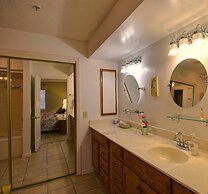 Branson Condo Resorts by Andy Williams Theatre