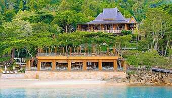 Santhiya Koh Phangan Resort & Spa