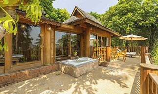 Santhiya Koh Phangan Resort & Spa