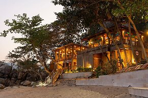 Santhiya Koh Phangan Resort & Spa