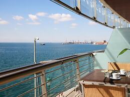 Daios Luxury Living