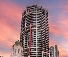 Oaks Brisbane on Felix Suites
