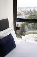 Oaks Brisbane on Felix Suites