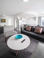 Oaks Brisbane on Felix Suites