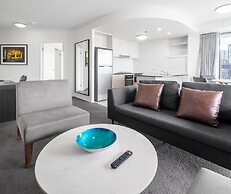 Oaks Brisbane on Felix Suites