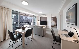Oaks Brisbane on Felix Suites