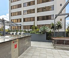 Oaks Brisbane on Felix Suites