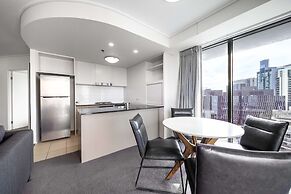 Oaks Brisbane on Felix Suites