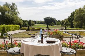 Château d'Augerville Golf & Spa Resort 5*