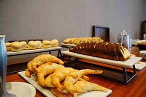 474 Buenos Aires Hotel