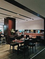 474 Buenos Aires Hotel