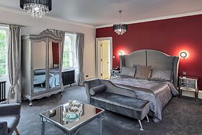 Weetwood Hall Conference Centre & Hotel