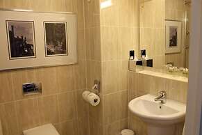 Weetwood Hall Conference Centre & Hotel