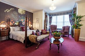 Weetwood Hall Conference Centre & Hotel