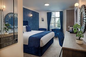 Weetwood Hall Conference Centre & Hotel