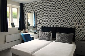 Weetwood Hall Conference Centre & Hotel