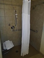 Casper C'mon Inn Hotel & Suites