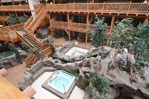 Casper C'mon Inn Hotel & Suites