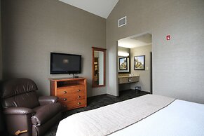 Casper C'mon Inn Hotel & Suites