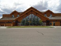 Casper C'mon Inn Hotel & Suites