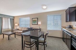 La Quinta Inn & Suites by Wyndham Paso Robles