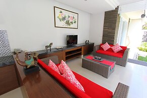 Heliconia Villa