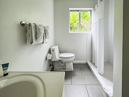 Tranquilo A North Beach Village Resort Hotel