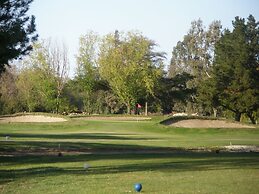 Comfort Inn & Suites Galt - Lodi North