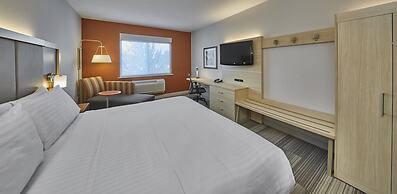 Holiday Inn Express Hotel & Suites Medford-Central Point by IHG