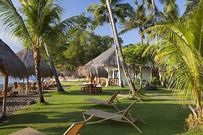 Pura Vida Beach & Dive Resort
