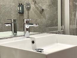 Clayton Hotel Leeds