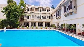 HOTEL MAHENDRA PRAKASH