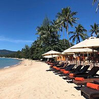 Kanok Buri Resort