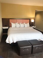 Hampton Inn & Suites Norfolk-Airport