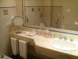 San Miguel Plaza Hotel