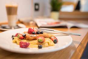 Holiday Inn Manchester West by IHG