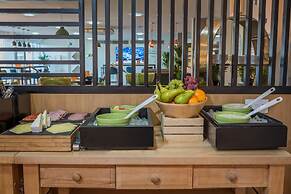 Holiday Inn Manchester West by IHG