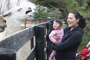 1851 Historic Maple Hill Manor B&B