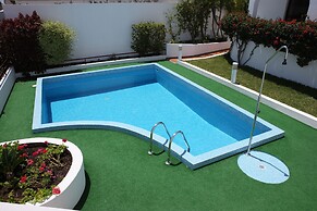 Caniço Bay Club