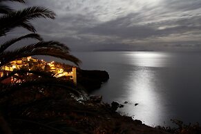 Caniço Bay Club