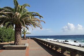 Caniço Bay Club